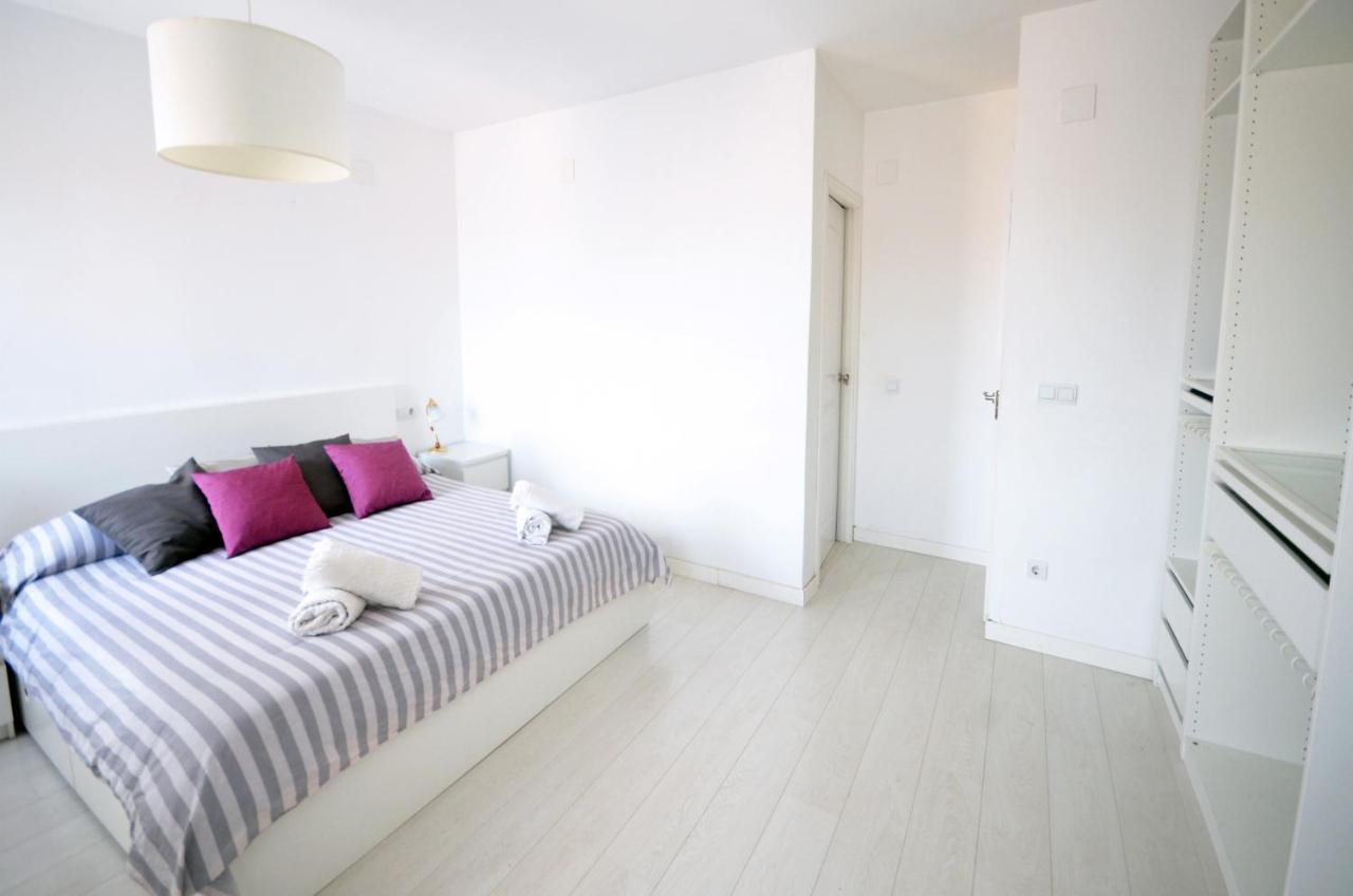 Modern Apartment In Valencia Exterior photo